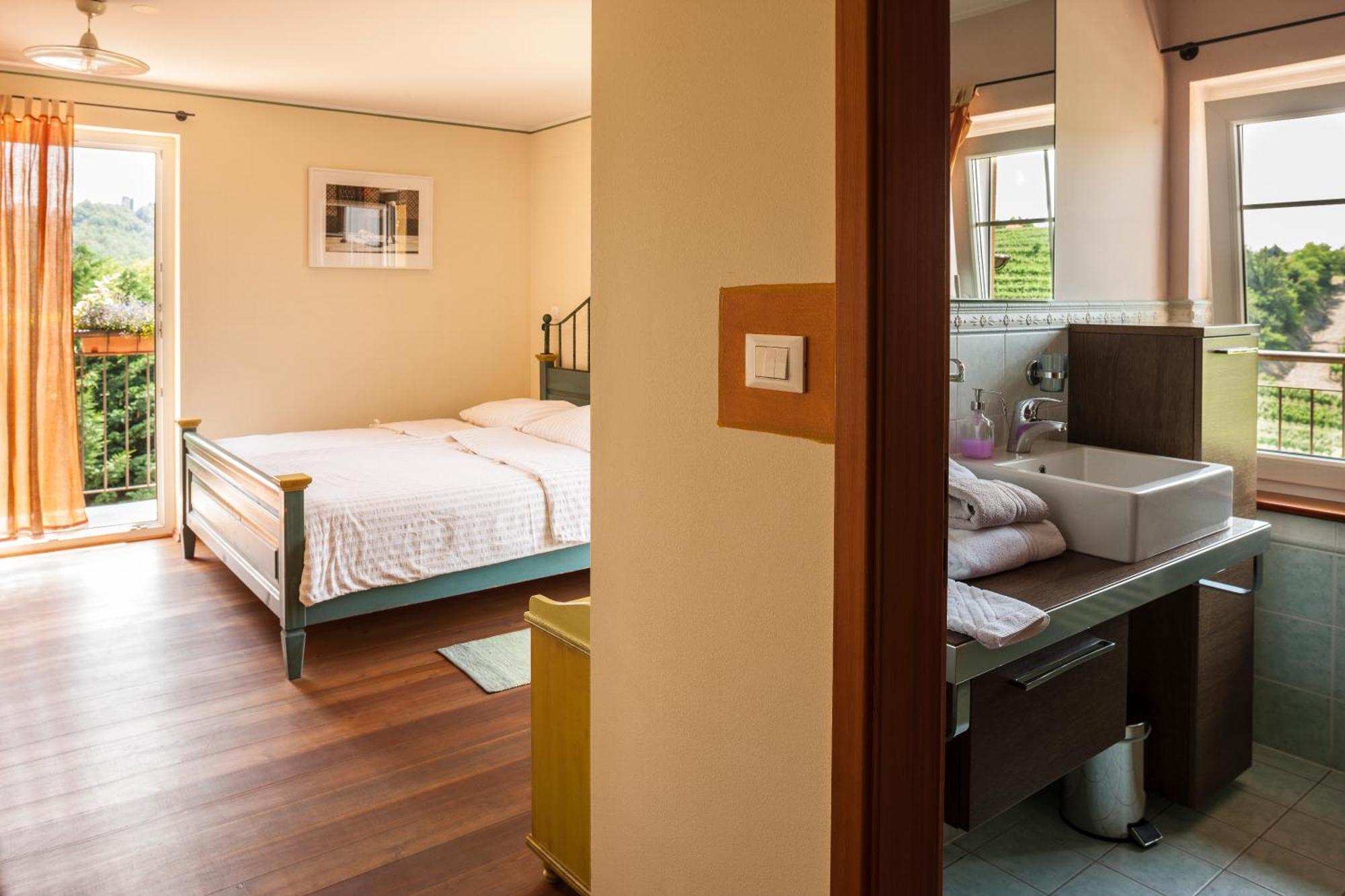 Kabaj Wine & Dine Otel Dobrovo Dış mekan fotoğraf